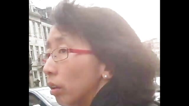 سینه کلان, لاتین, Bridgette B, حفر و السکس المتحرک